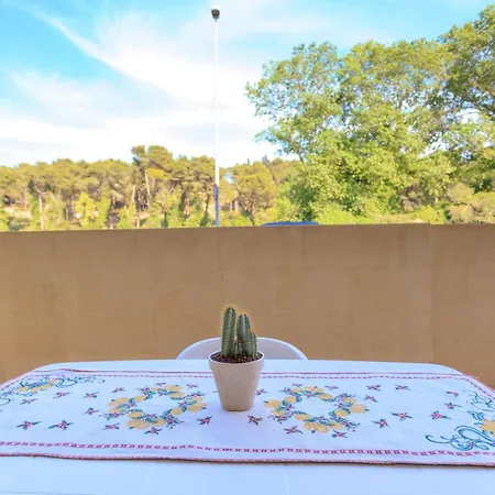 Grace - With Large Veranda,